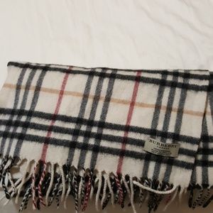 Burberry scarf